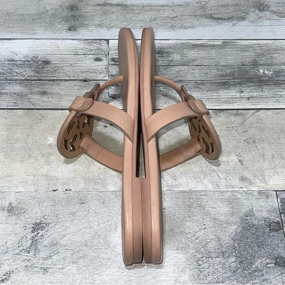 TORY BURCH Miller Soft Sandal - Light Makeup - SZ - 6.5 .US - Picture 4 of 9